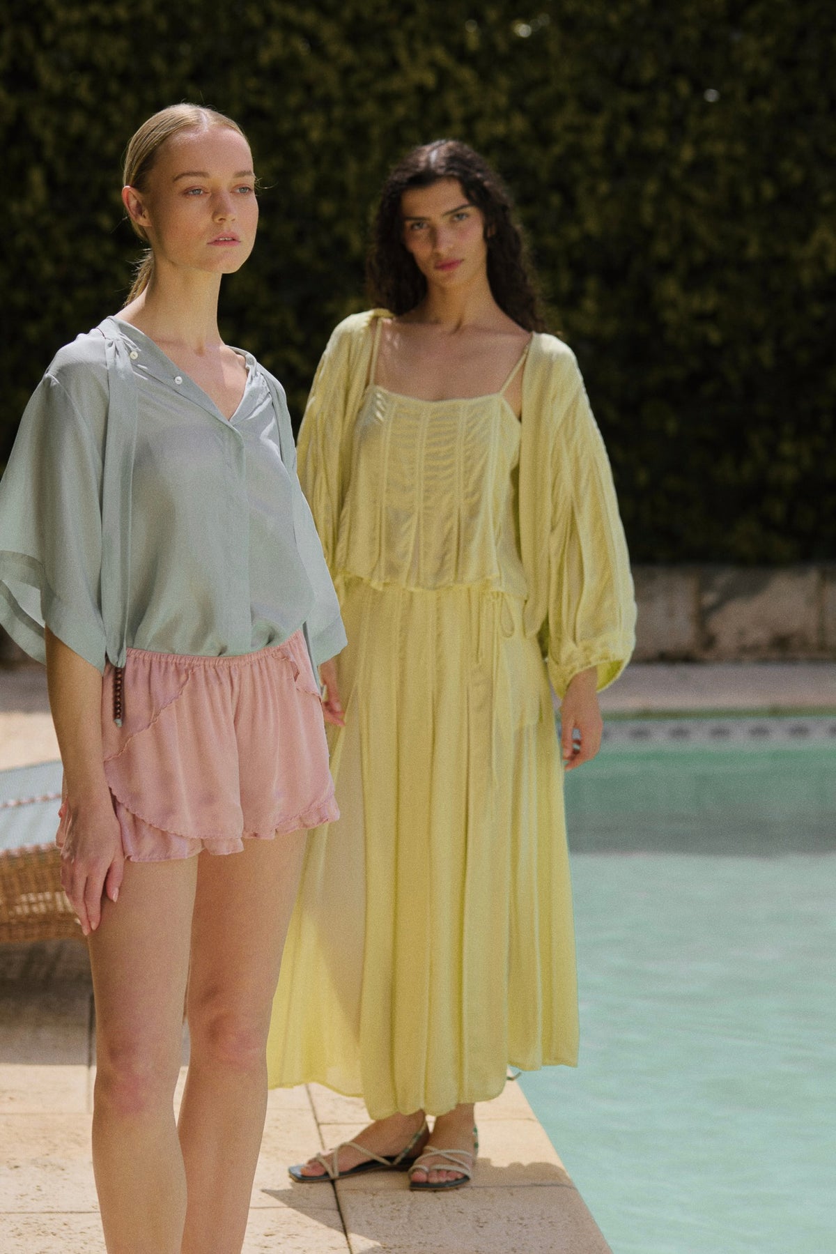Evara Box Pleat Skirt