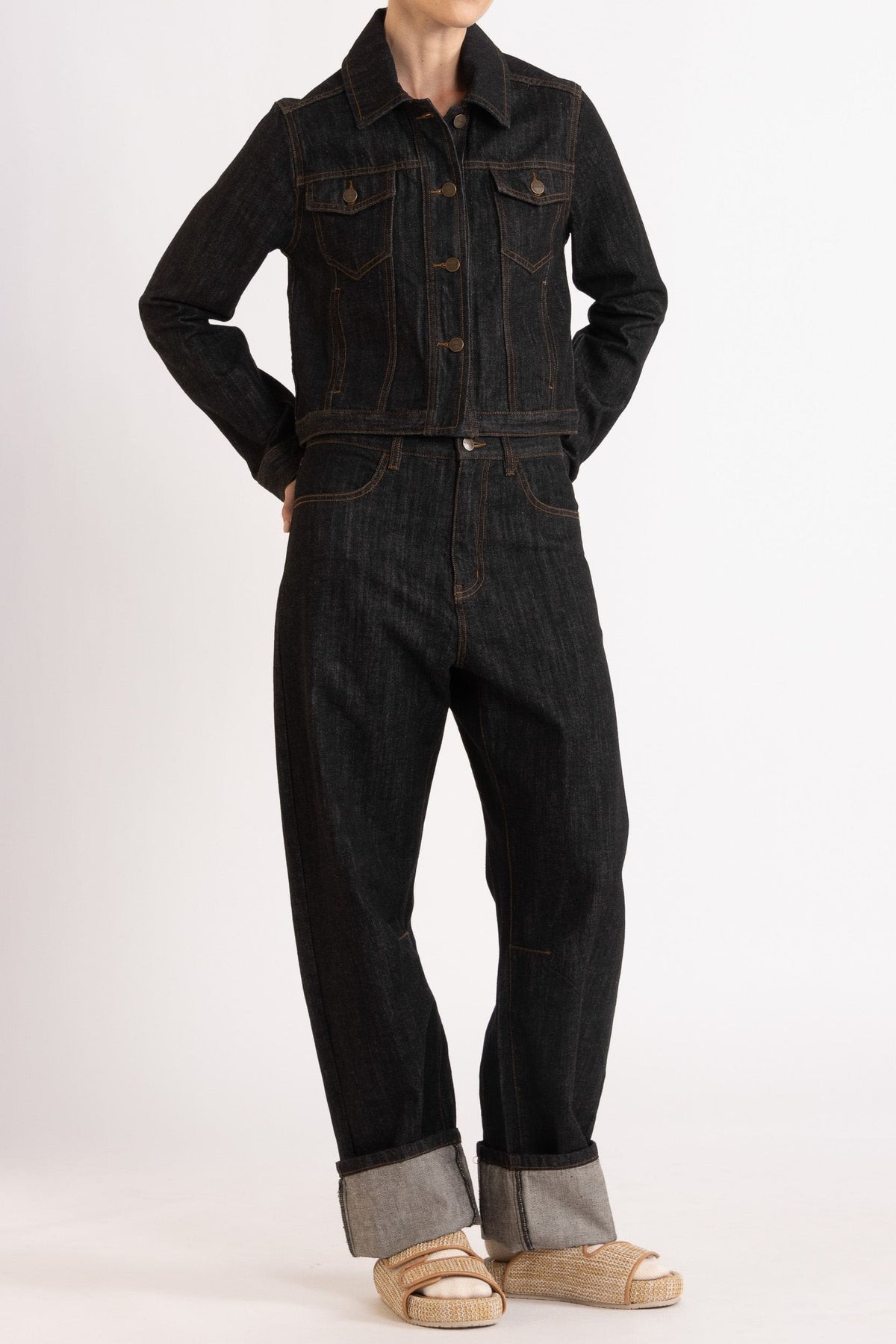 Clay Bow-Leg Jean
