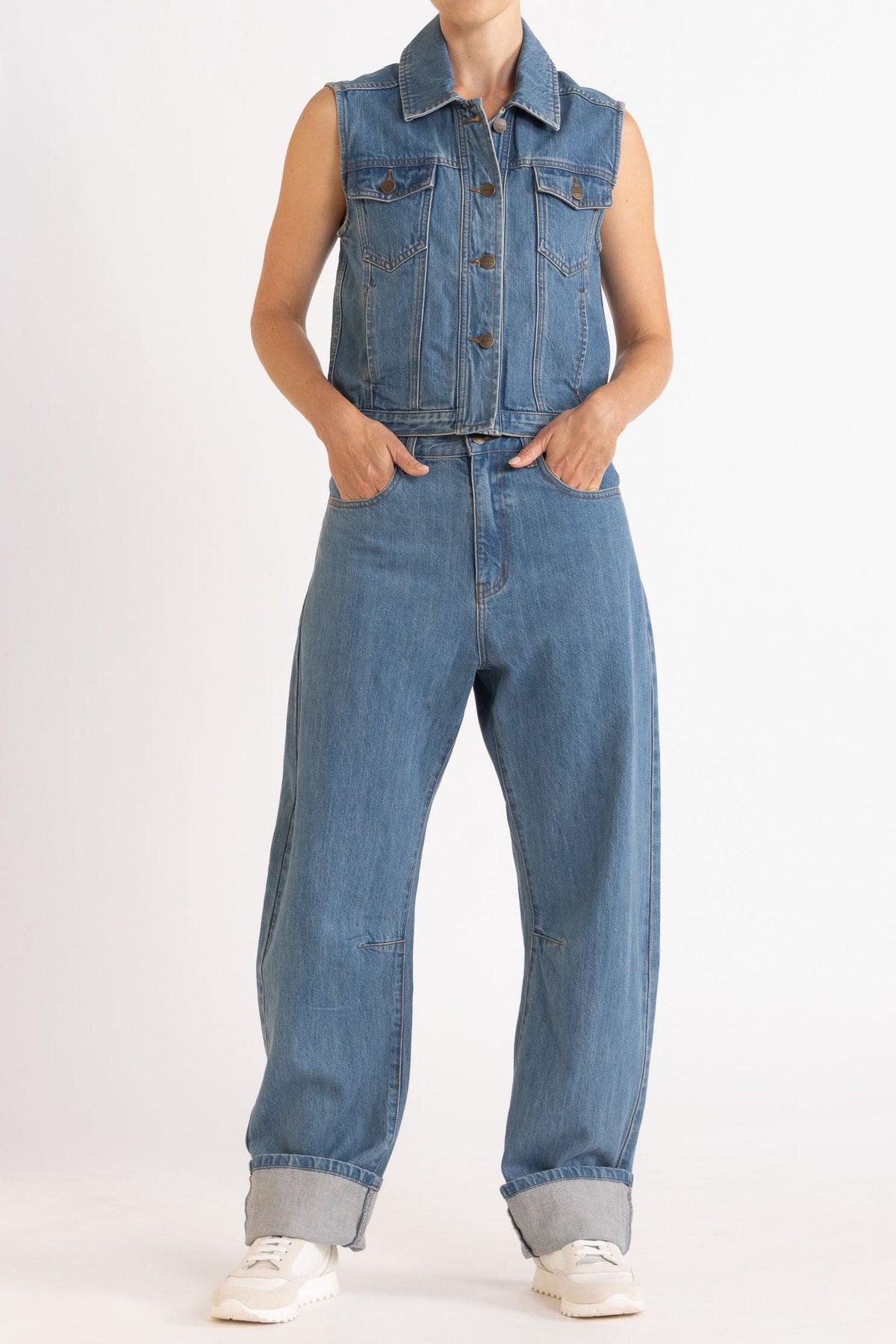 Clay Bow-Leg Jean