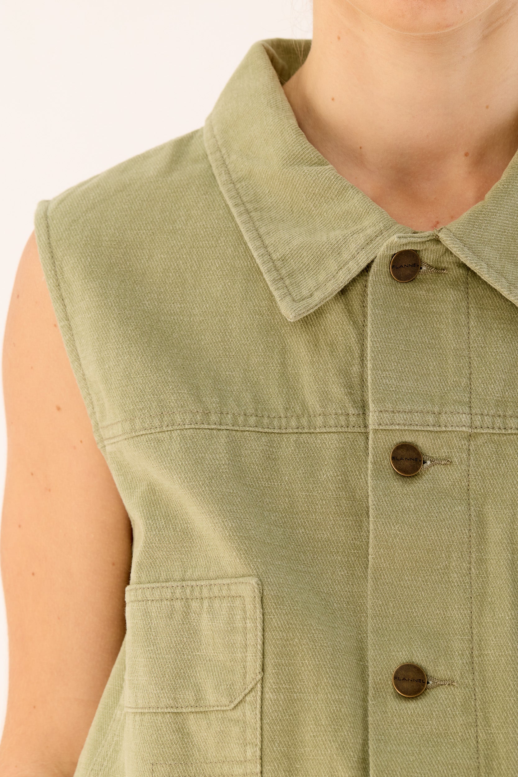 Andie Sleeveless Vest