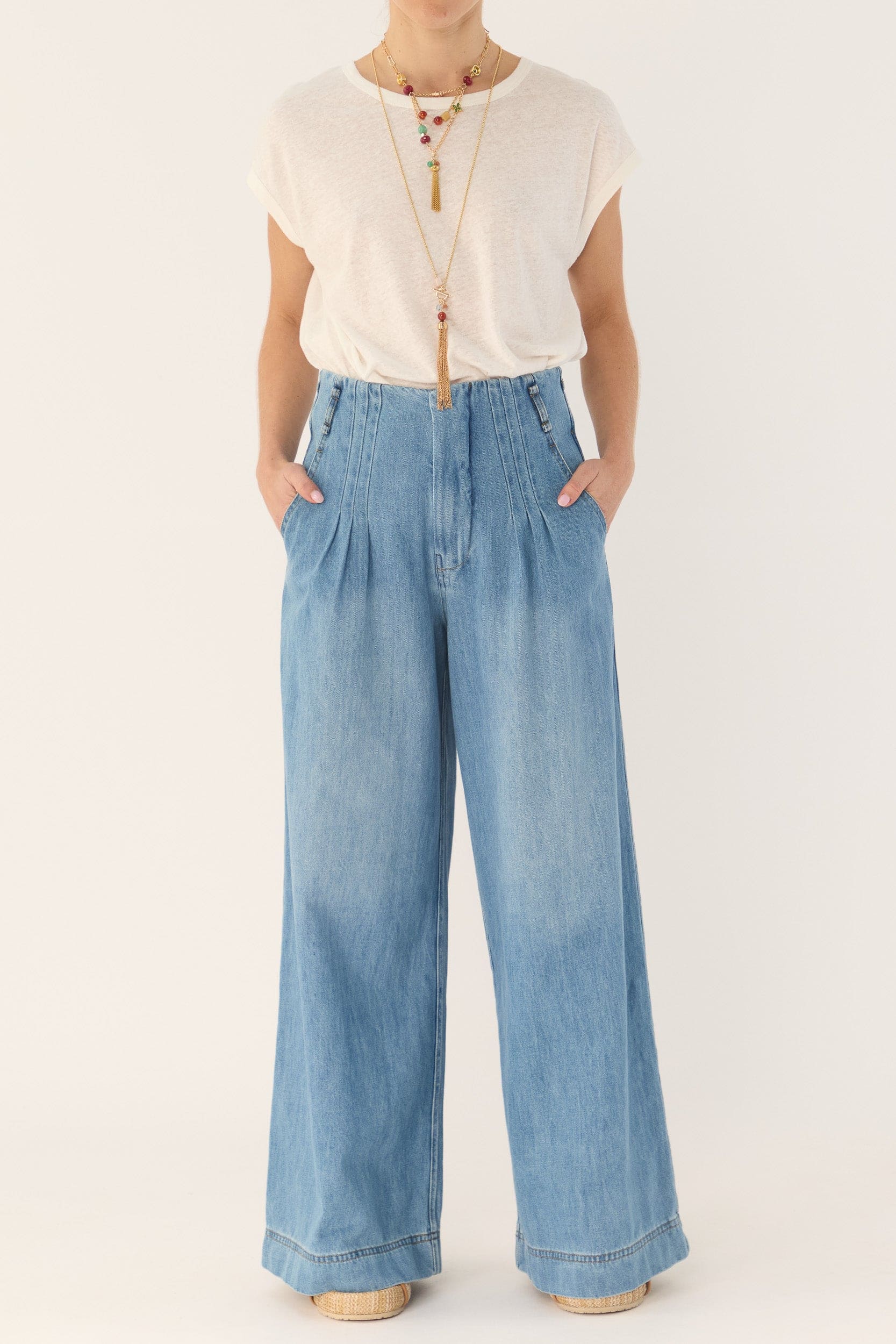 Sawyer Basic Cotton-Linen T-Shirt