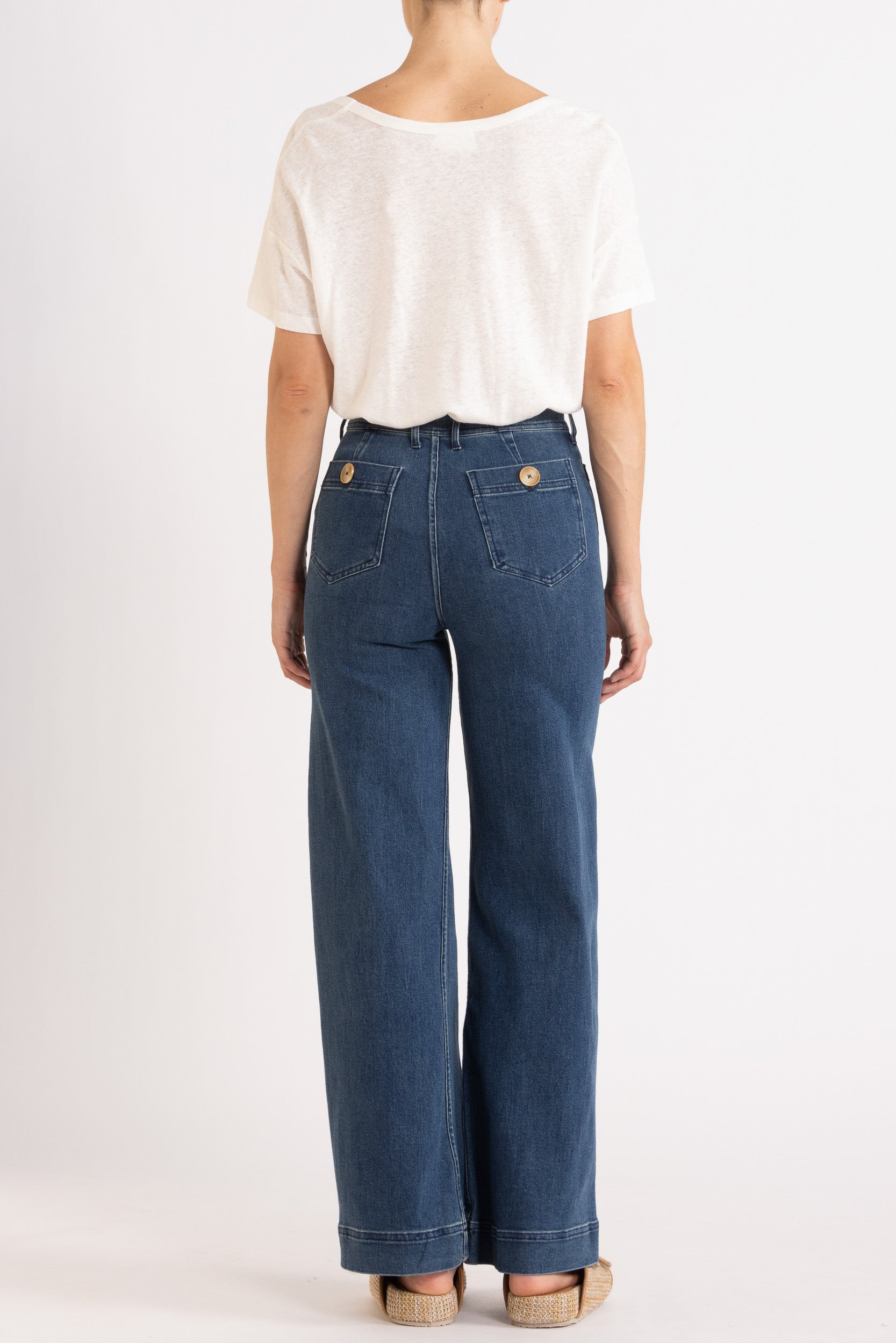 Sawyer V Neck Cotton-Linen T-Shirt