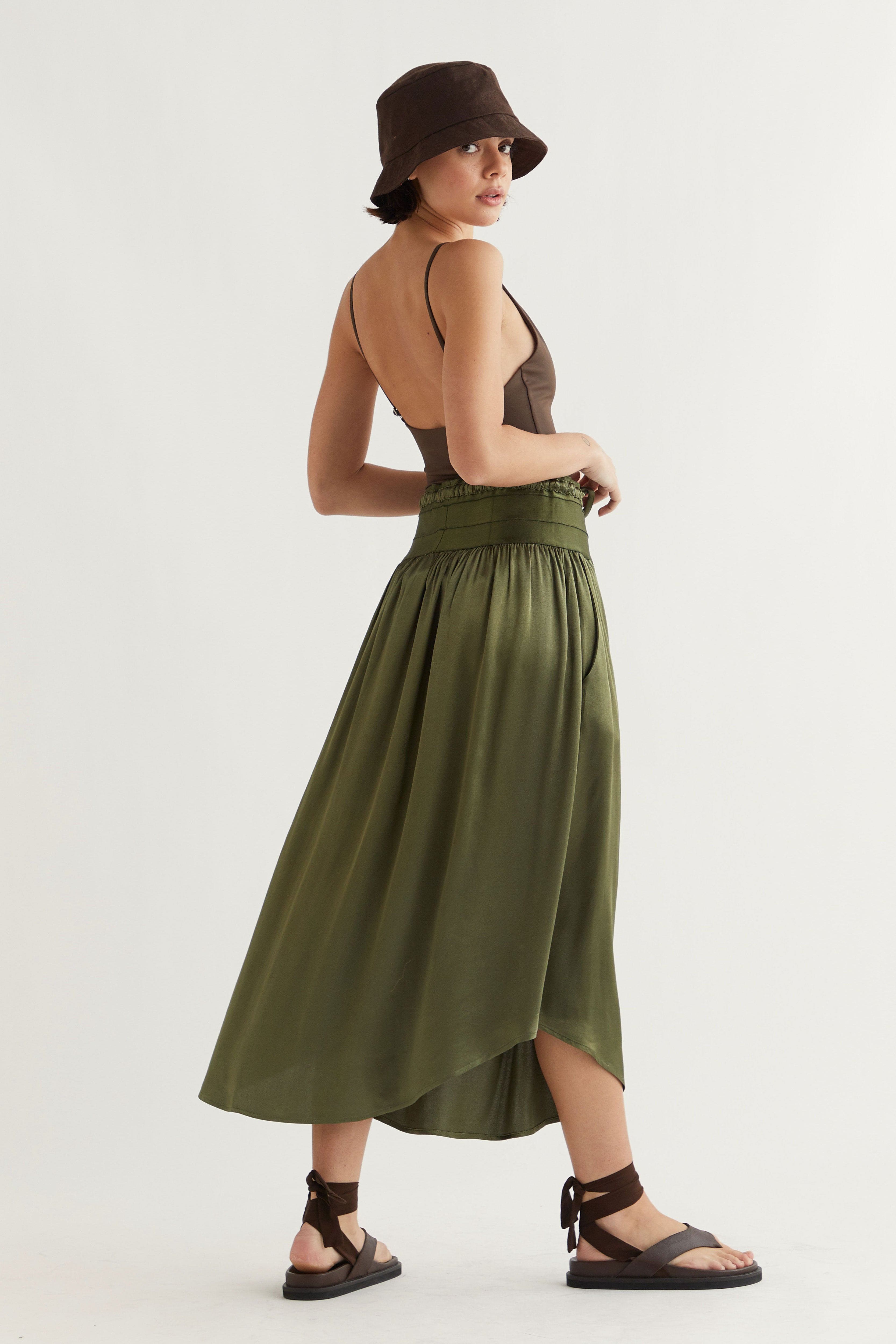 Gabriella Linen Bucket Hat