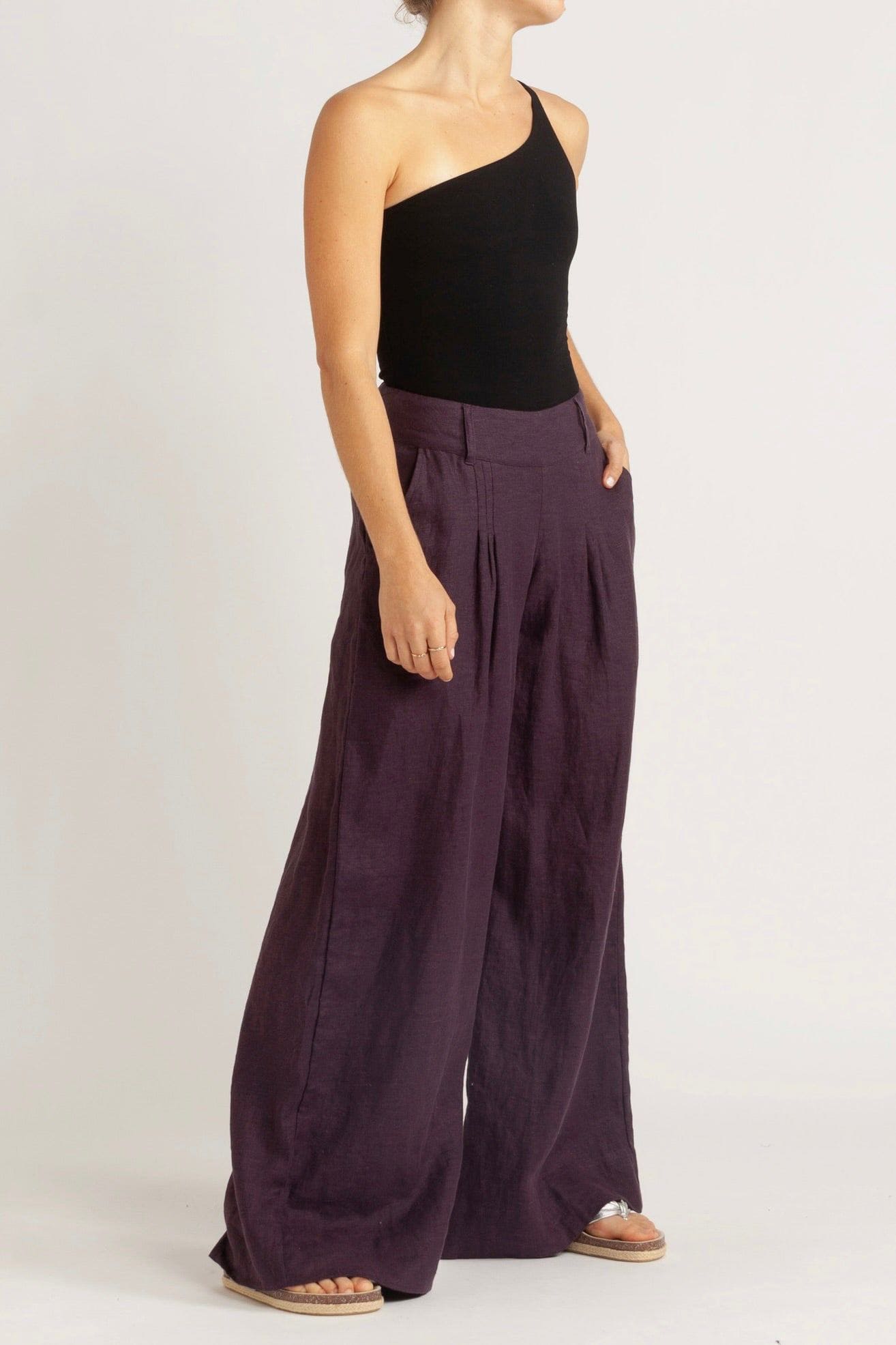 Roe One-Shoulder Bodysuit