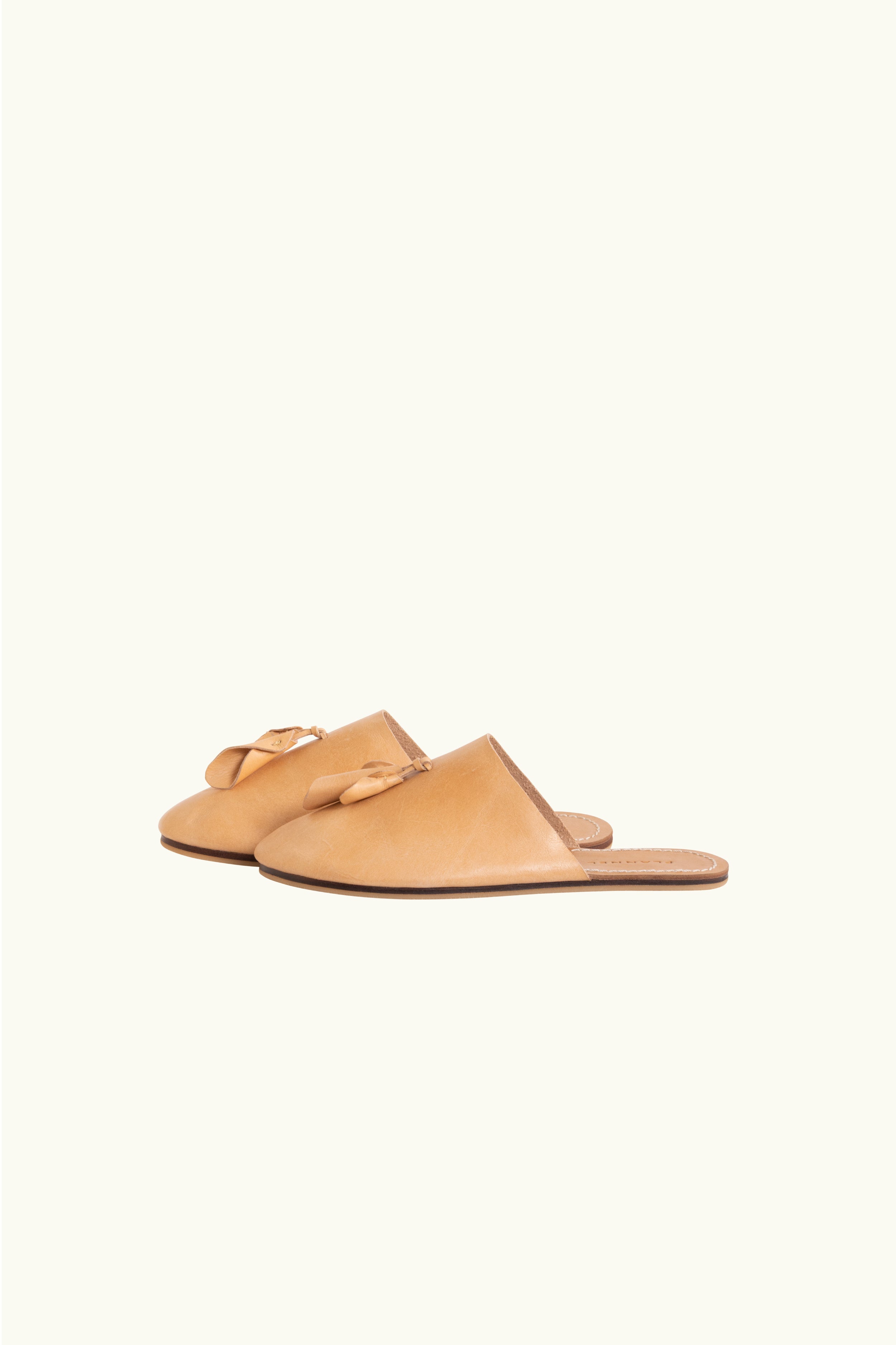 Nahla Leather Slide